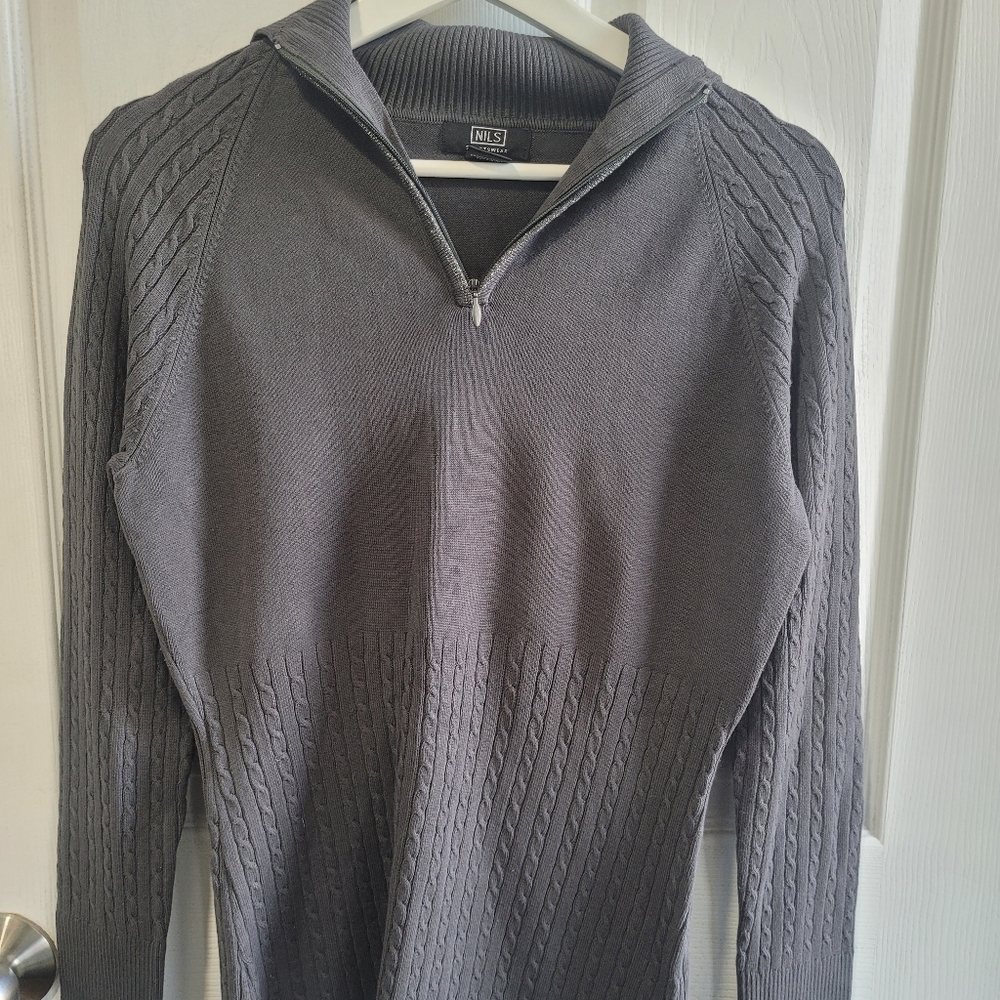 Nils sportswear  Grey. Size M Grey sweater.